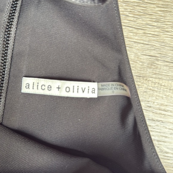Alice and Olivia Skyla One Shoulder mini  Dress 0 - Picture 10 of 14